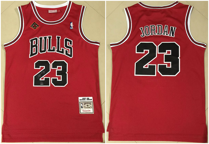 Men's Chicago Bulls #23 Michael Jordan Red 1997-98 Throwback Stitched Jersey