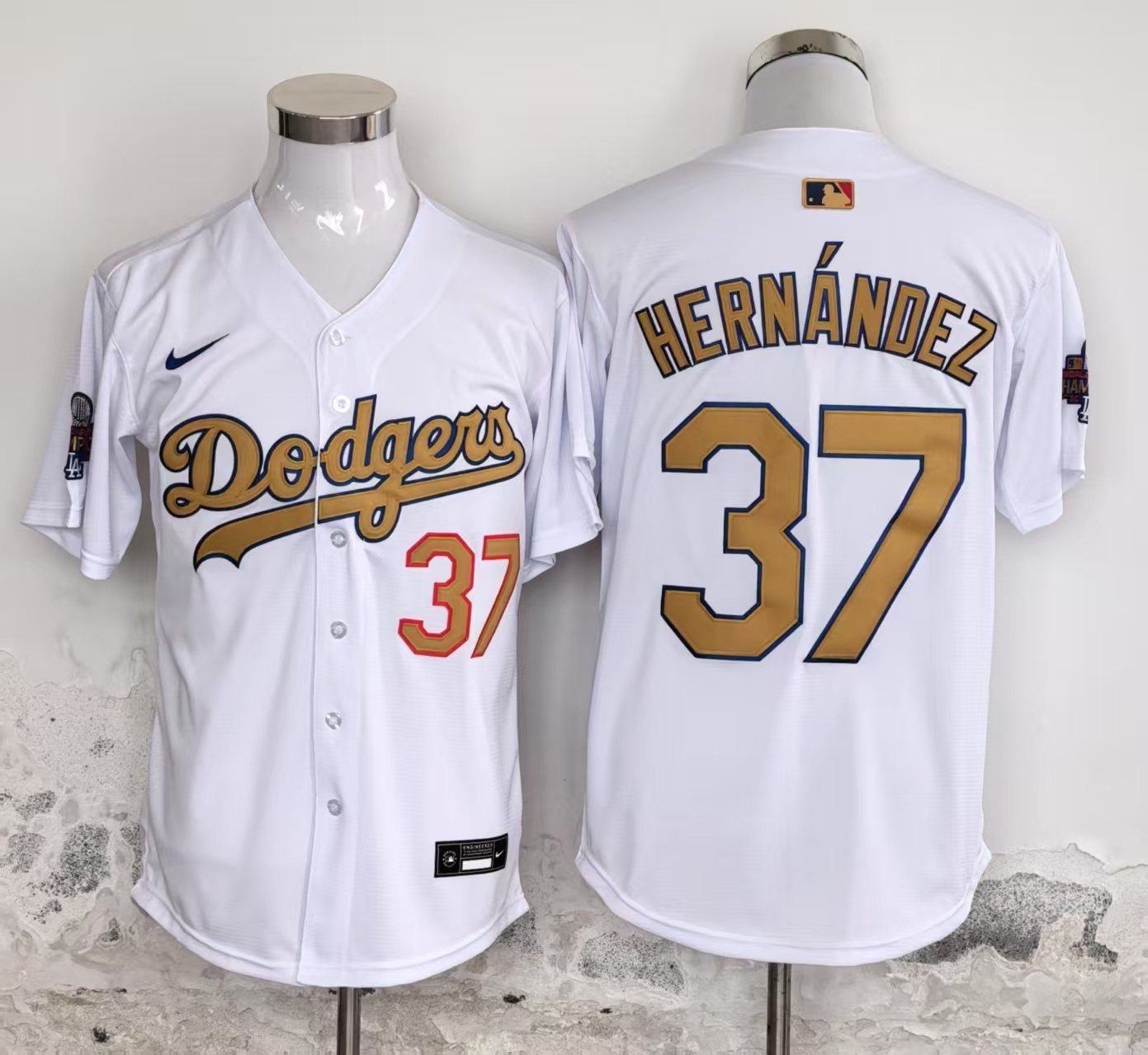 Men's Los Angeles Dodgers #37 Teoscar Hernández White Gold 2025 Cool Base Stitched Baseball Jersey Men's Los Angeles Dodgers #37 Teoscar Hernández White Gold 2025 Cool Base Stitched Baseball Jersey
