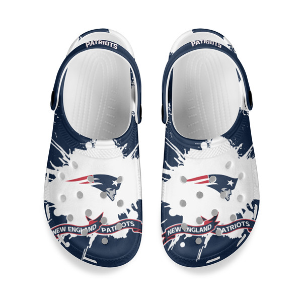 Women's New England Patriots Bayaband Clog Shoes 001 Women's New England Patriots Bayaband Clog Shoes 001
