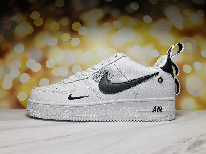 Men's Air Force 1 Low White/Black Shoes 0225 Men's Air Force 1 Low White/Black Shoes 0225